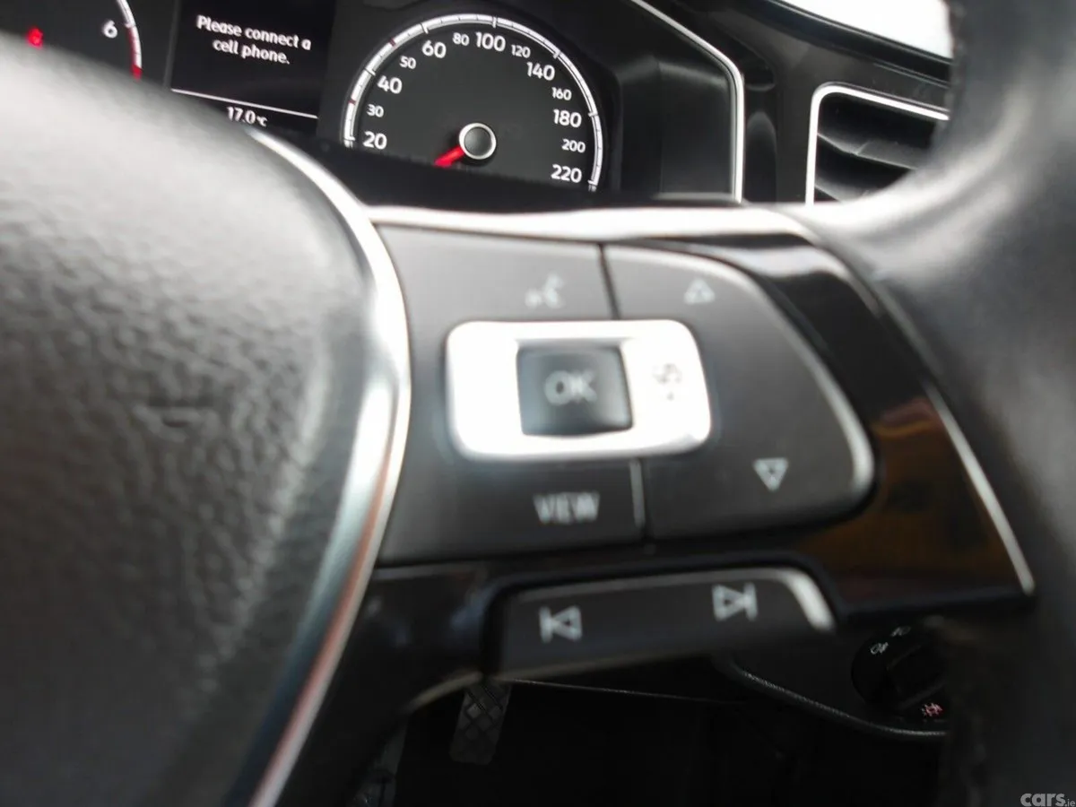 Volkswagen Polo Hatchback, Petrol, 2018, White