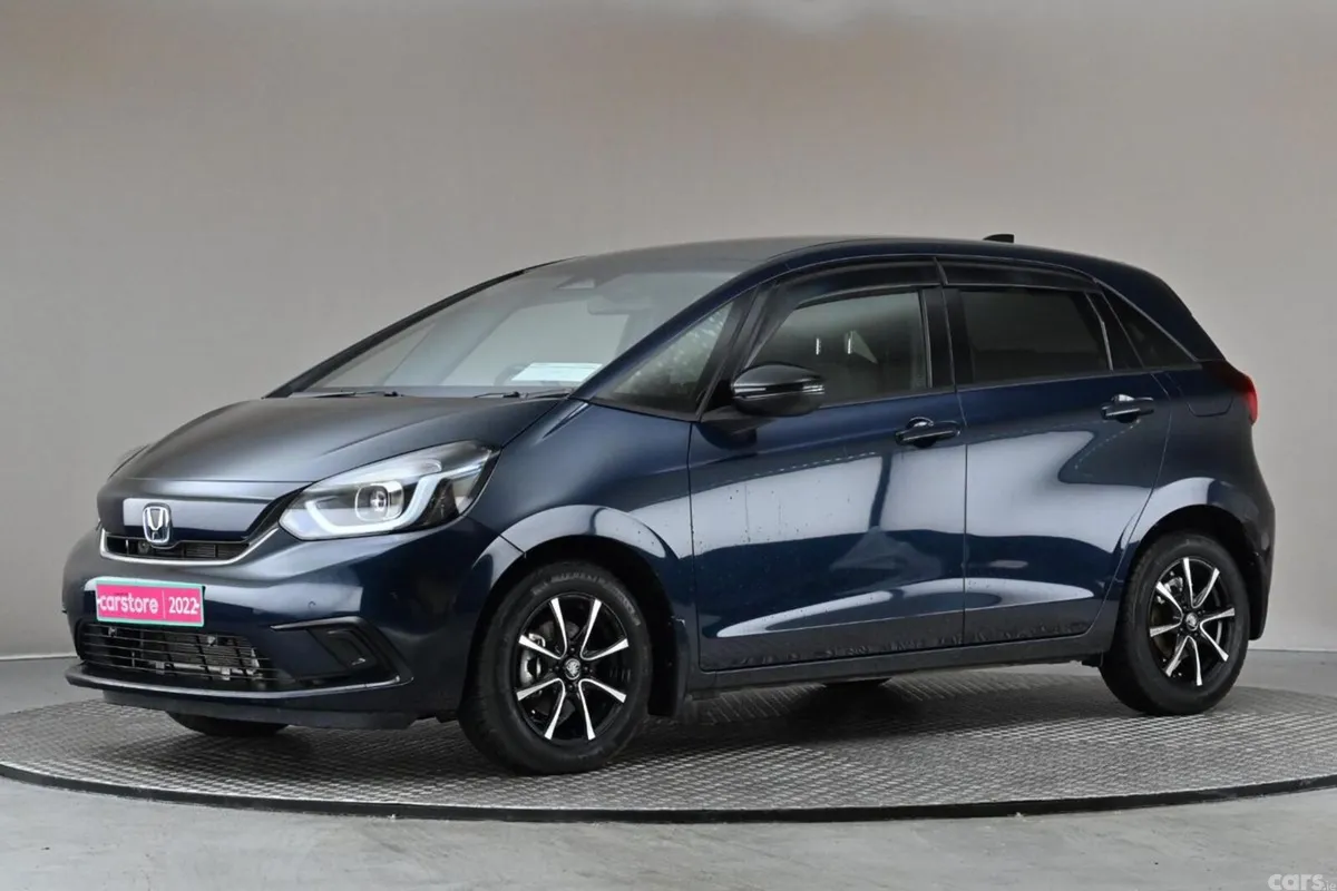 Honda Fit Hatchback, Petrol Hybrid, 2022, Blue