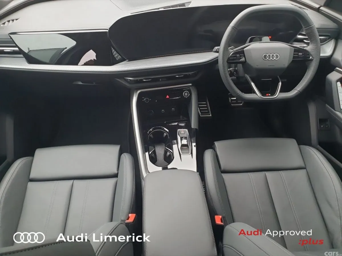 Audi Q5 SUV, Petrol Plug-in Hybrid, 2026, Blue