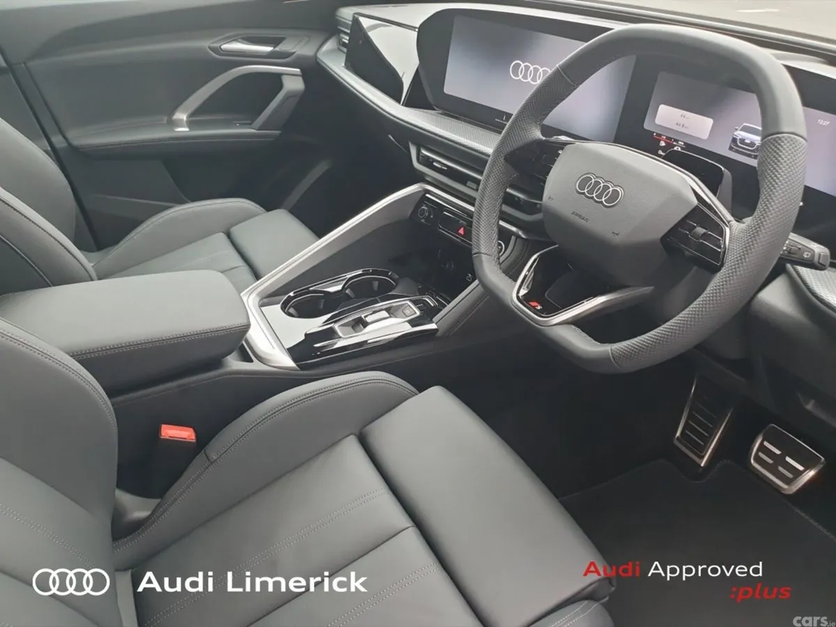 Audi Q5 SUV, Petrol Plug-in Hybrid, 2026, Blue
