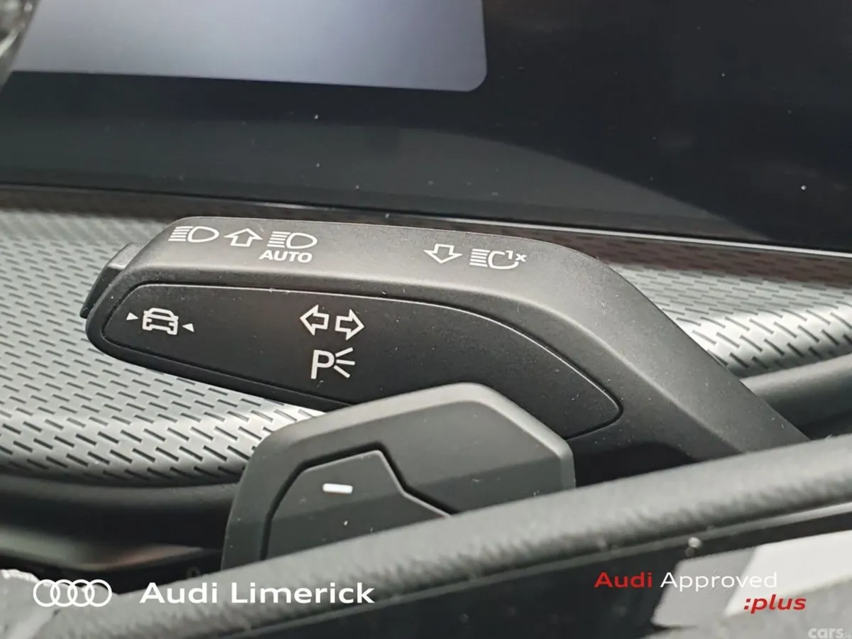 Audi Q5 SUV, Petrol Plug-in Hybrid, 2026, Blue