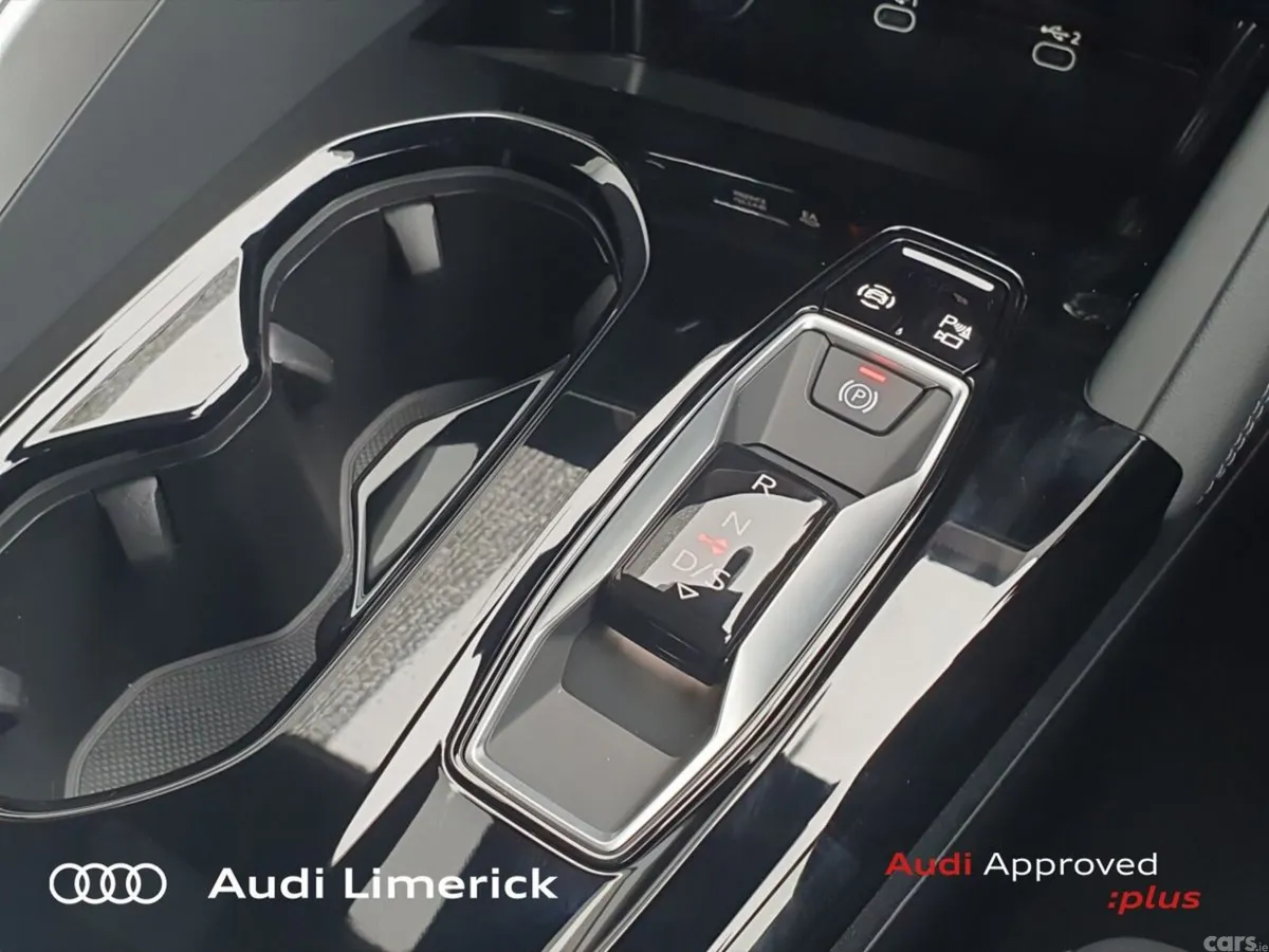 Audi Q5 SUV, Petrol Plug-in Hybrid, 2026, Blue