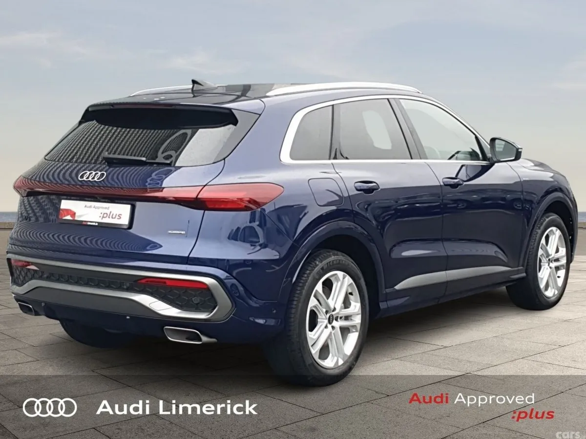 Audi Q5 SUV, Petrol Plug-in Hybrid, 2026, Blue