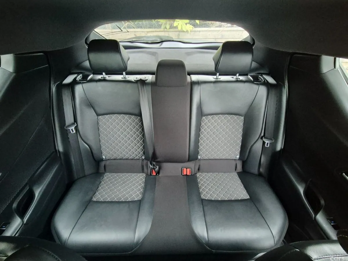 Toyota C-HR SUV, Petrol Hybrid, 2023, Black