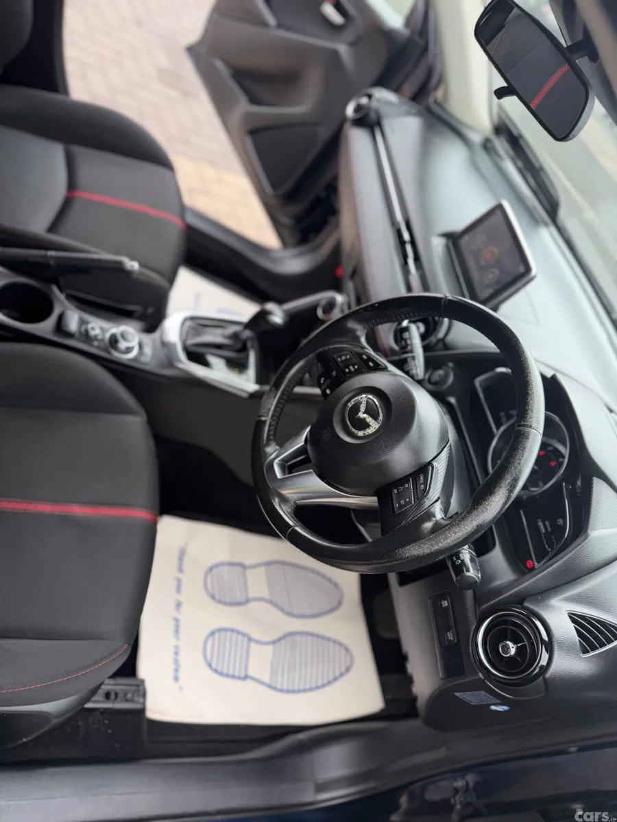 Mazda Demio MPV, Diesel, 2015, Navy