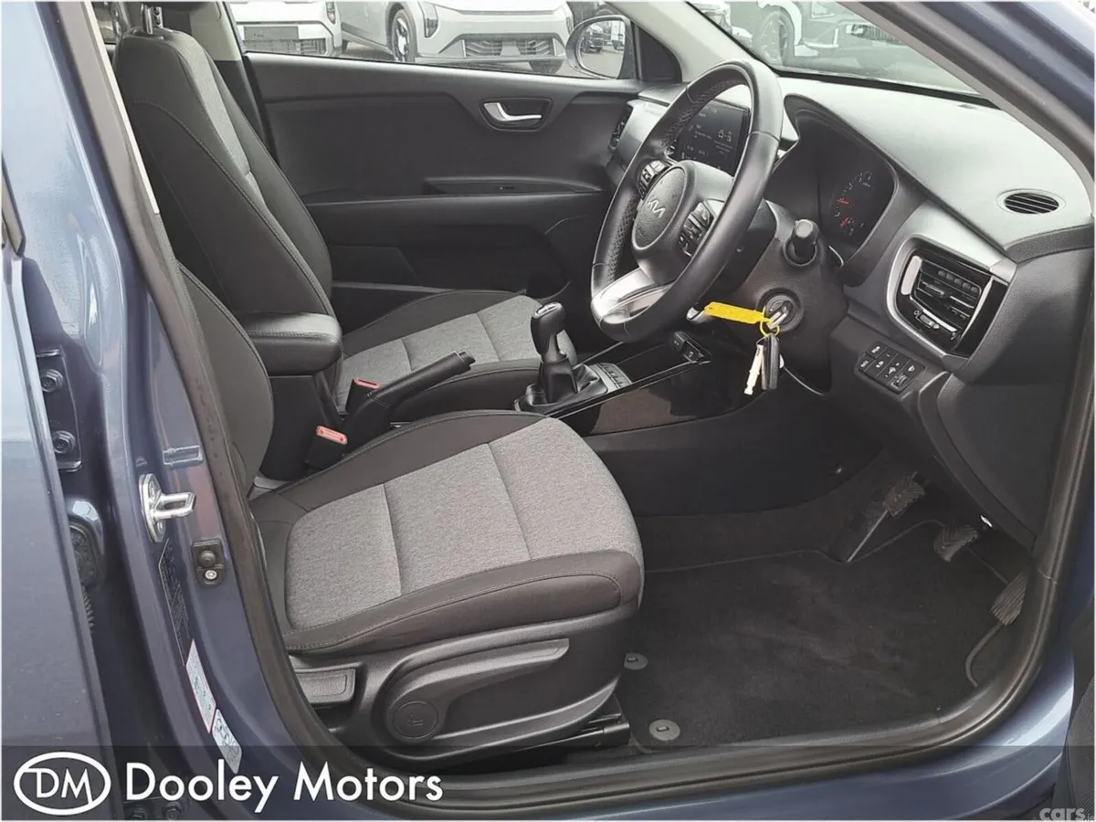 Kia Stonic Estate, Petrol, 2023, Blue