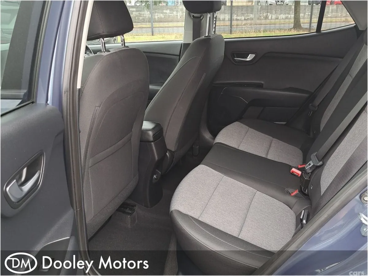 Kia Stonic Estate, Petrol, 2023, Blue