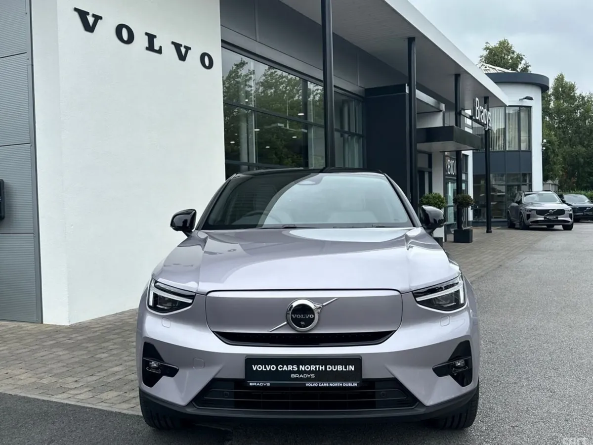 Volvo EC40 SUV, Electric, 2026, Silver