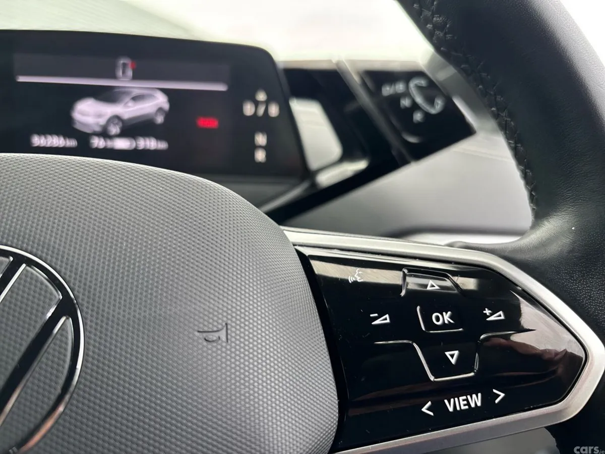 Volkswagen ID.4 SUV, Electric, 2024, Grey