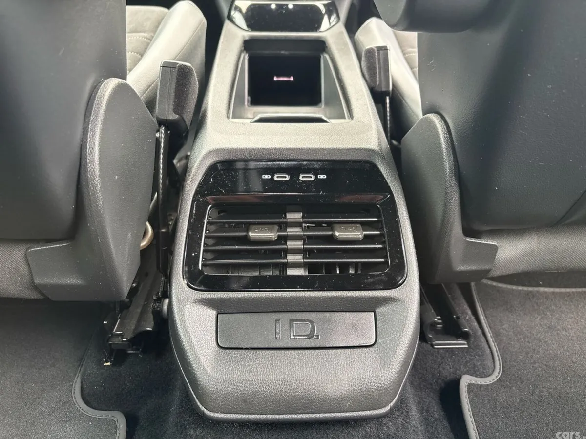 Volkswagen ID.4 SUV, Electric, 2024, Grey
