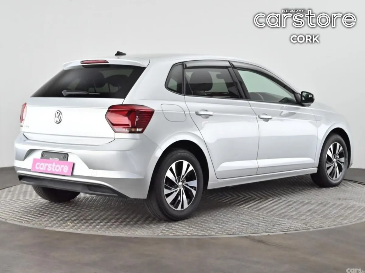Volkswagen Polo Hatchback, Petrol, 2018, Silver