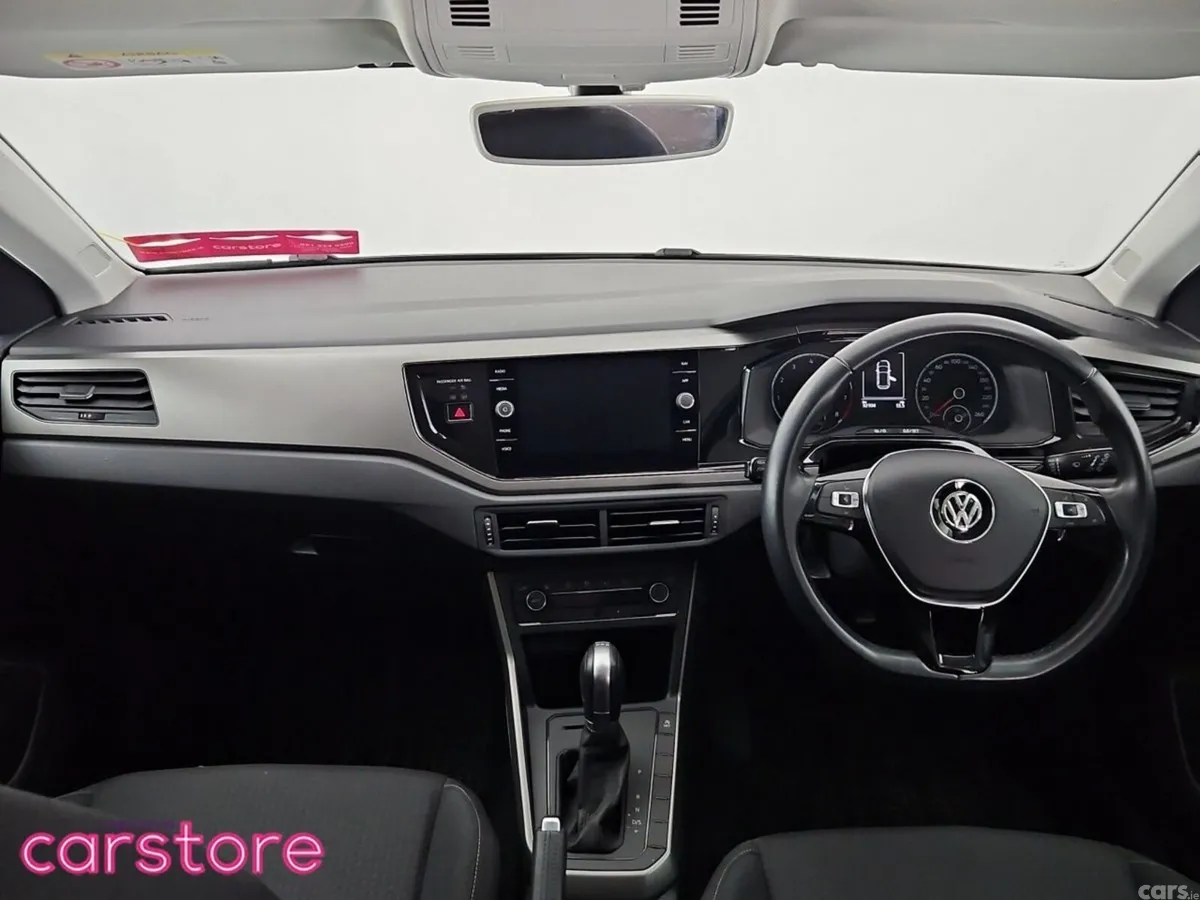 Volkswagen Polo Hatchback, Petrol, 2018, Silver