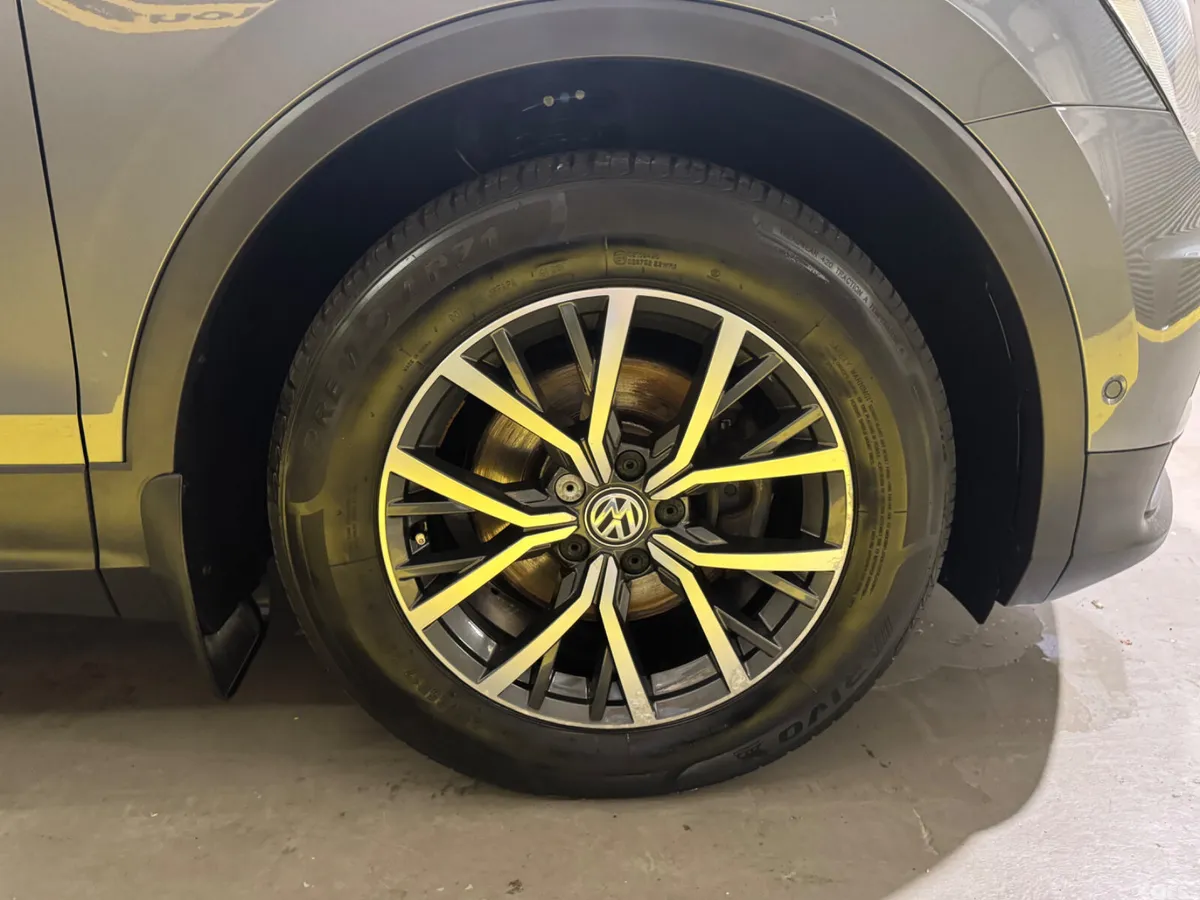 Volkswagen Tiguan SUV, Diesel, 2019, Grey