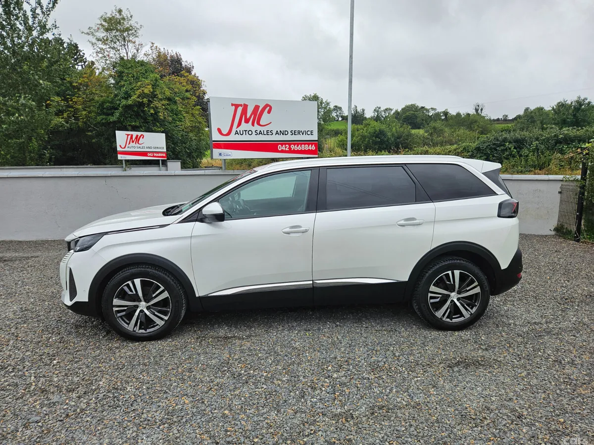 Peugeot 5008 SUV, Diesel, 2021, White