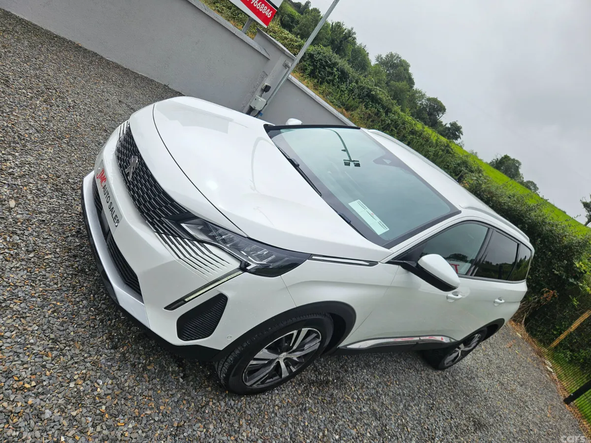 Peugeot 5008 SUV, Diesel, 2021, White