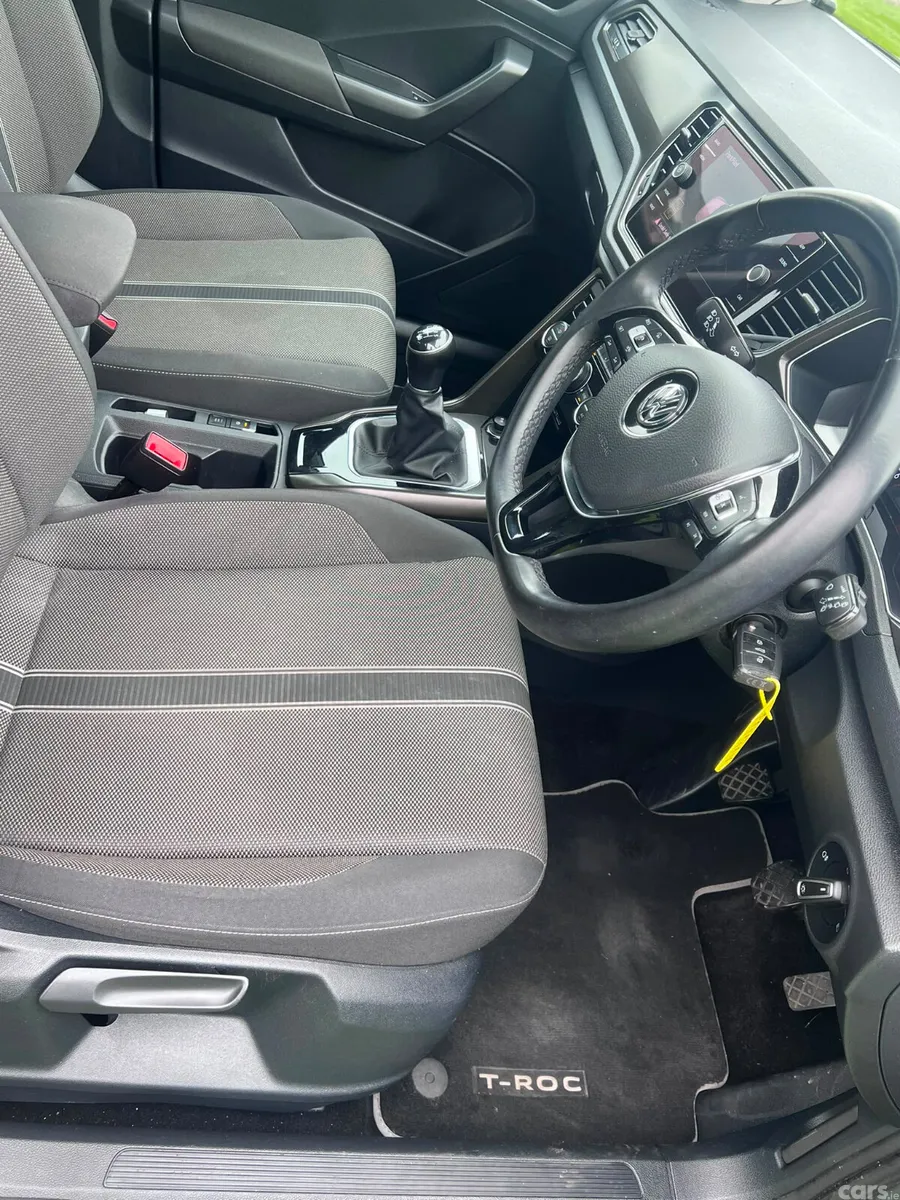 Volkswagen T-Roc SUV, Diesel, 2019, Grey