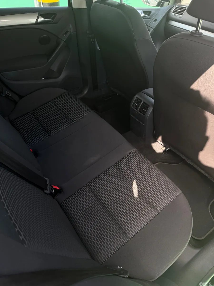 Volkswagen Golf Hatchback, Petrol, 2012, Black