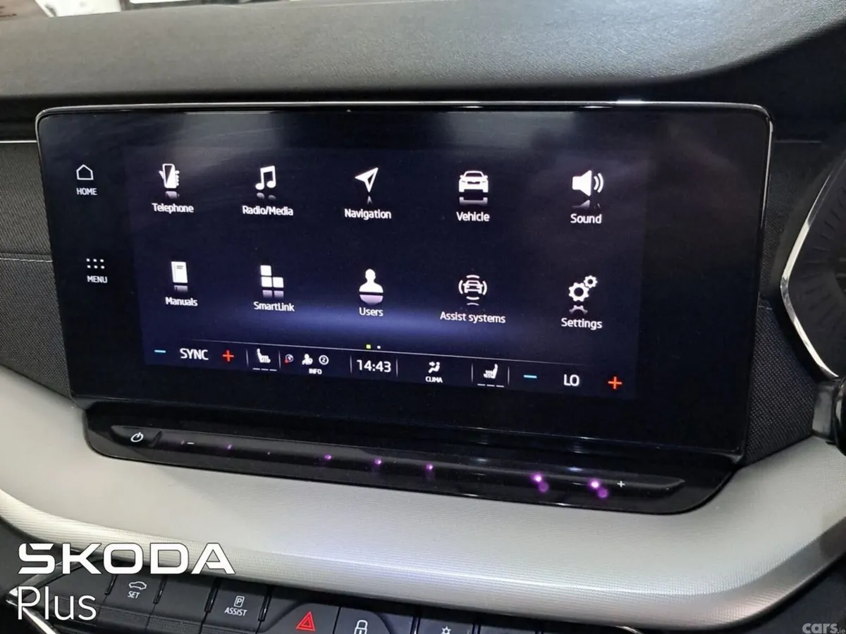 Skoda Octavia Saloon, Diesel, 2024, Black
