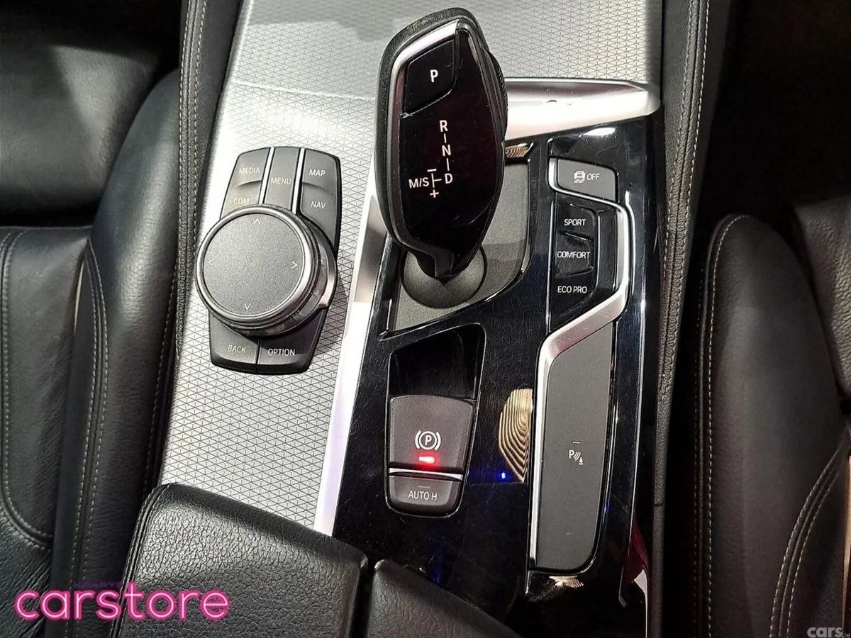 BMW 5-Series Estate, Diesel, 2019, Black