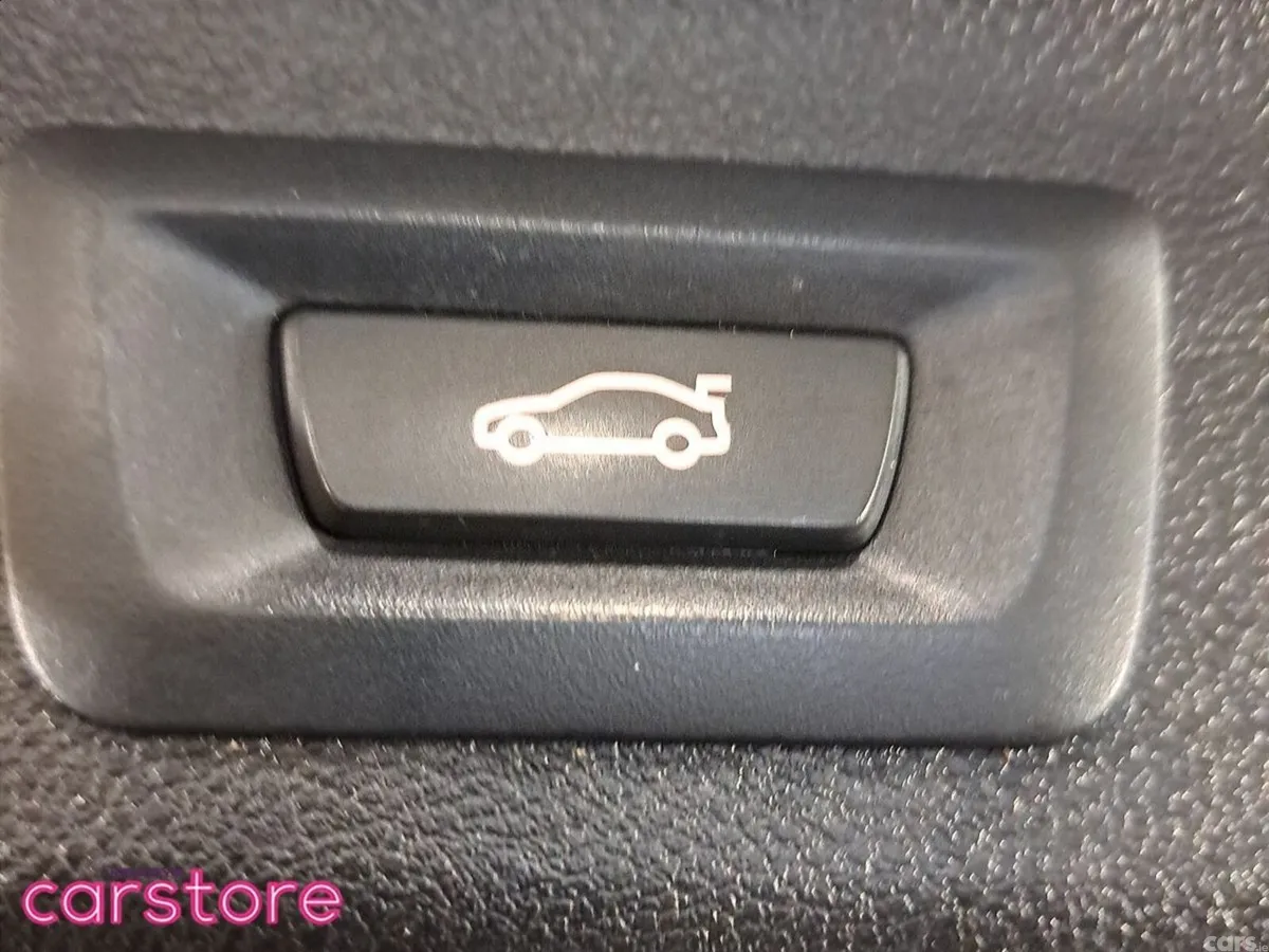 BMW 5-Series Estate, Diesel, 2019, Black
