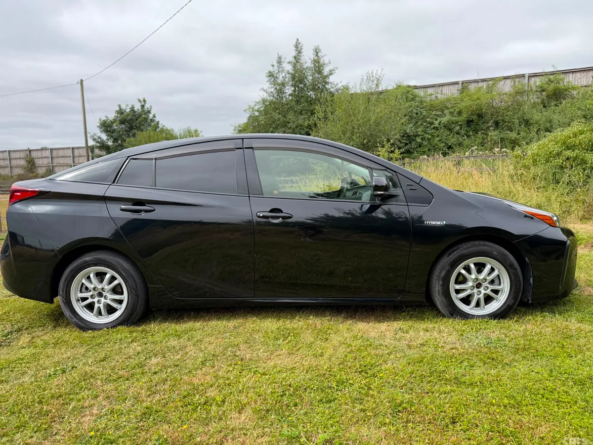 Toyota Prius Hatchback, Petrol Hybrid, 2020, Black