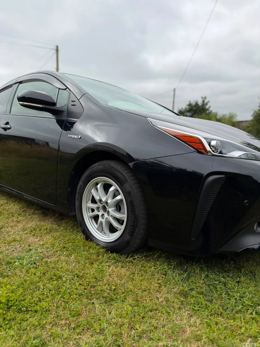 Toyota Prius Hatchback, Petrol Hybrid, 2020, Black