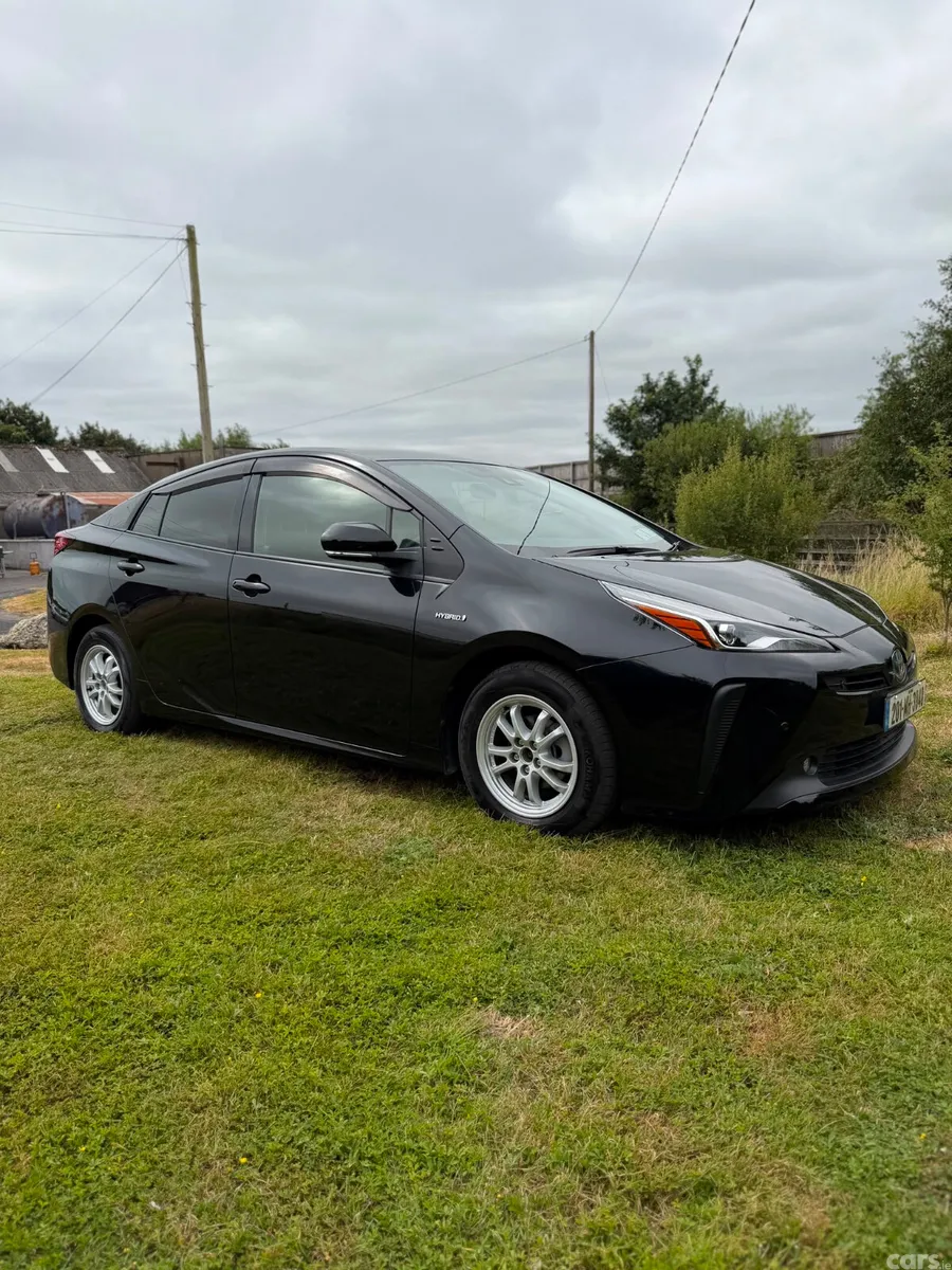 Toyota Prius Hatchback, Petrol Hybrid, 2020, Black