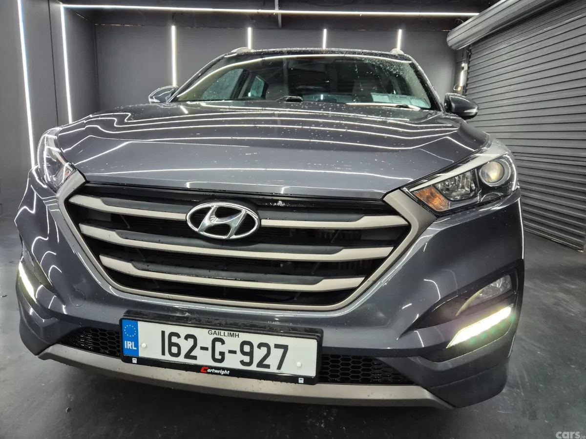 Hyundai Tucson SUV, Diesel, 2016, Grey
