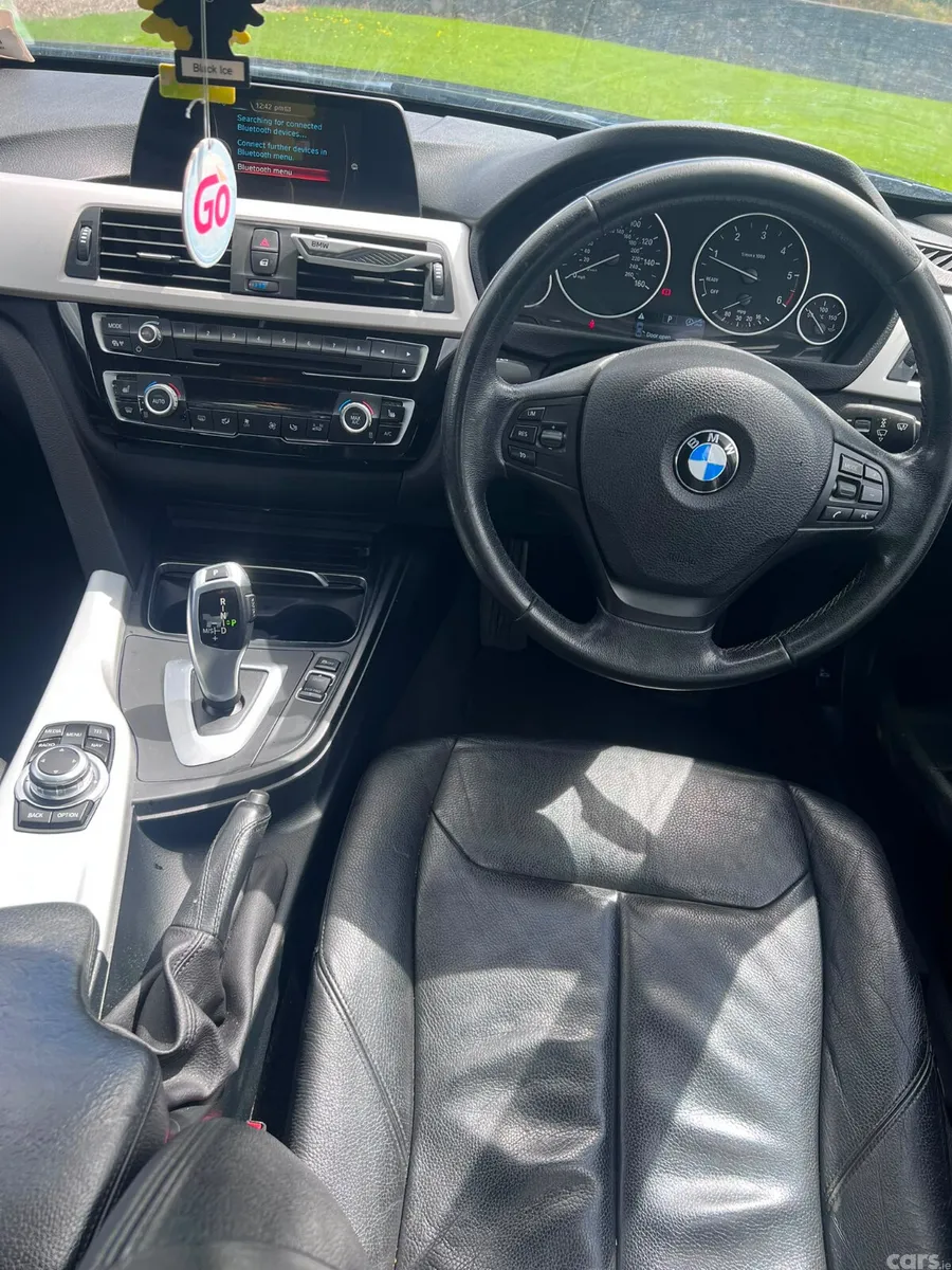 BMW 3-Series Saloon, Diesel, 2016, Blue