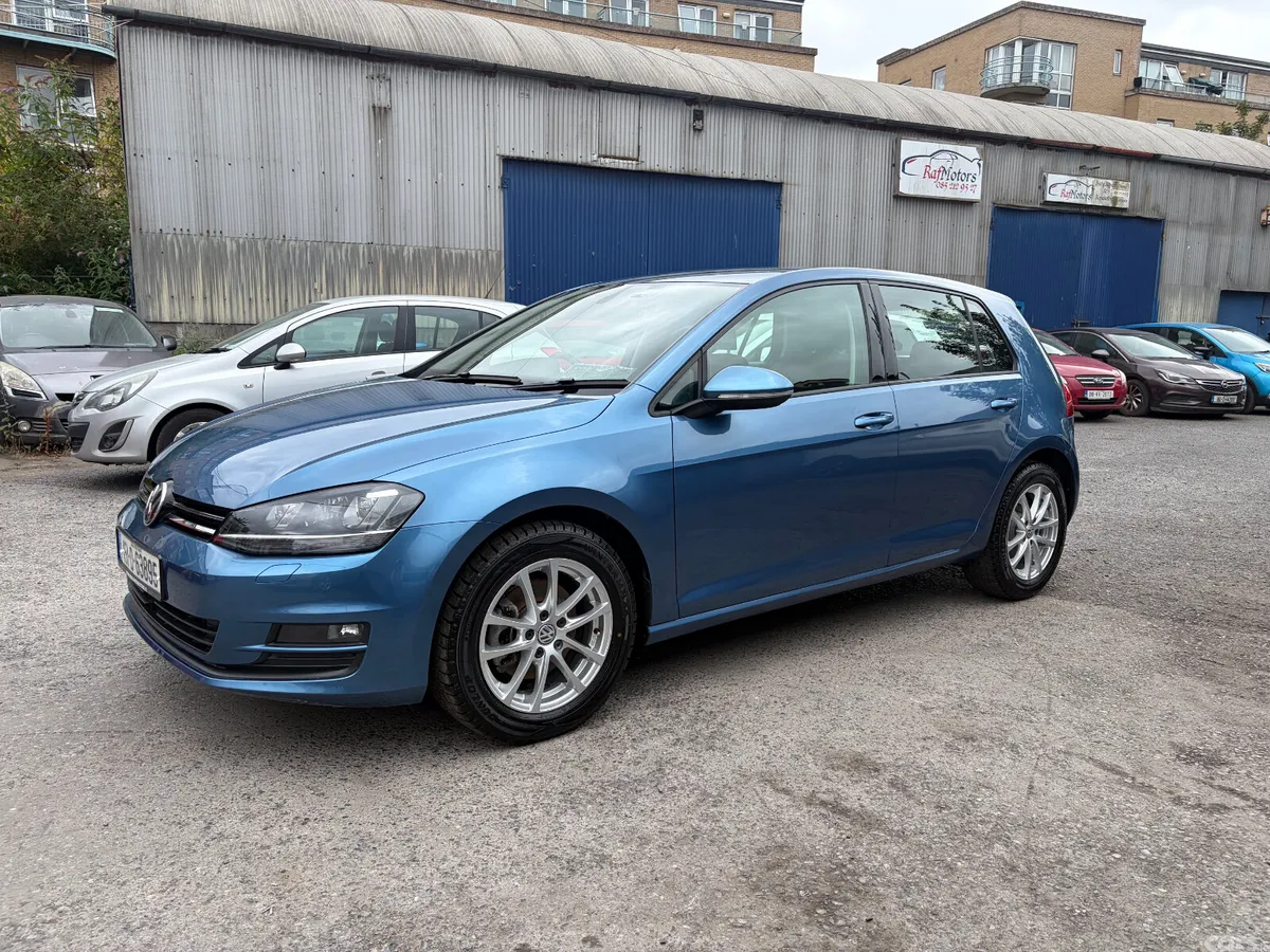 Volkswagen Golf Hatchback, Petrol, 2015, Blue