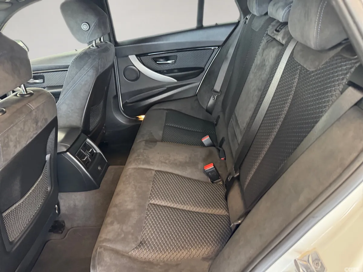 BMW 3-Series Estate, Diesel, 2015, White