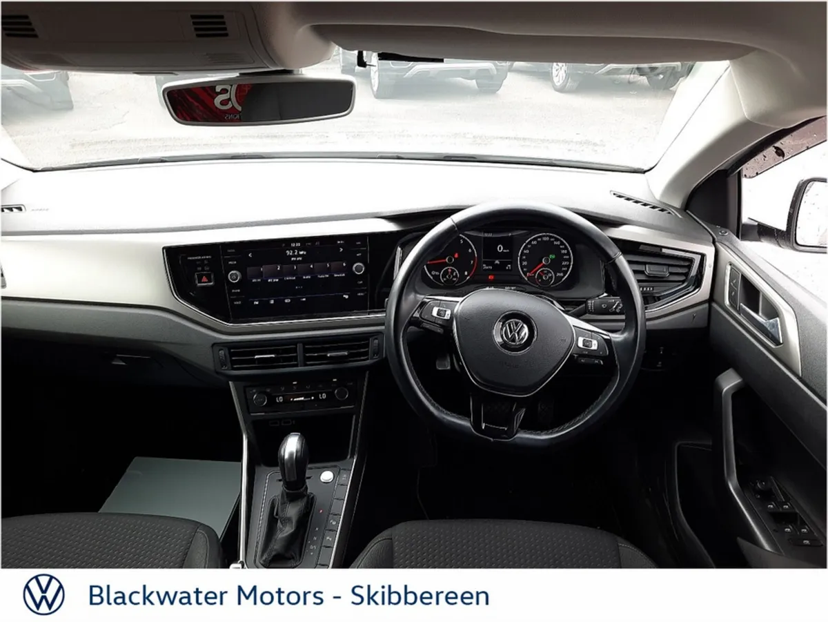Volkswagen Polo Hatchback, Petrol, 2020, White