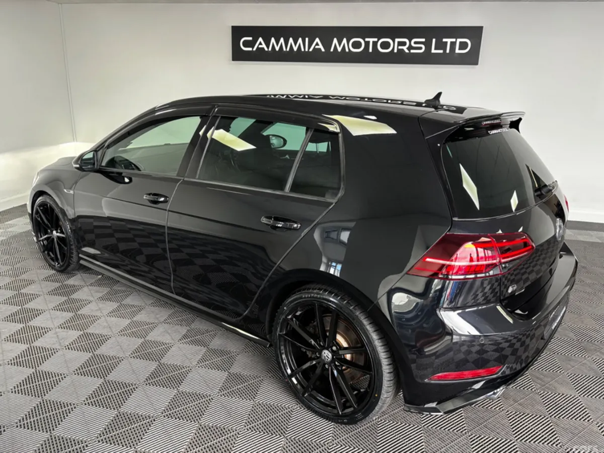 Volkswagen Golf Hatchback, Petrol, 2017, Black
