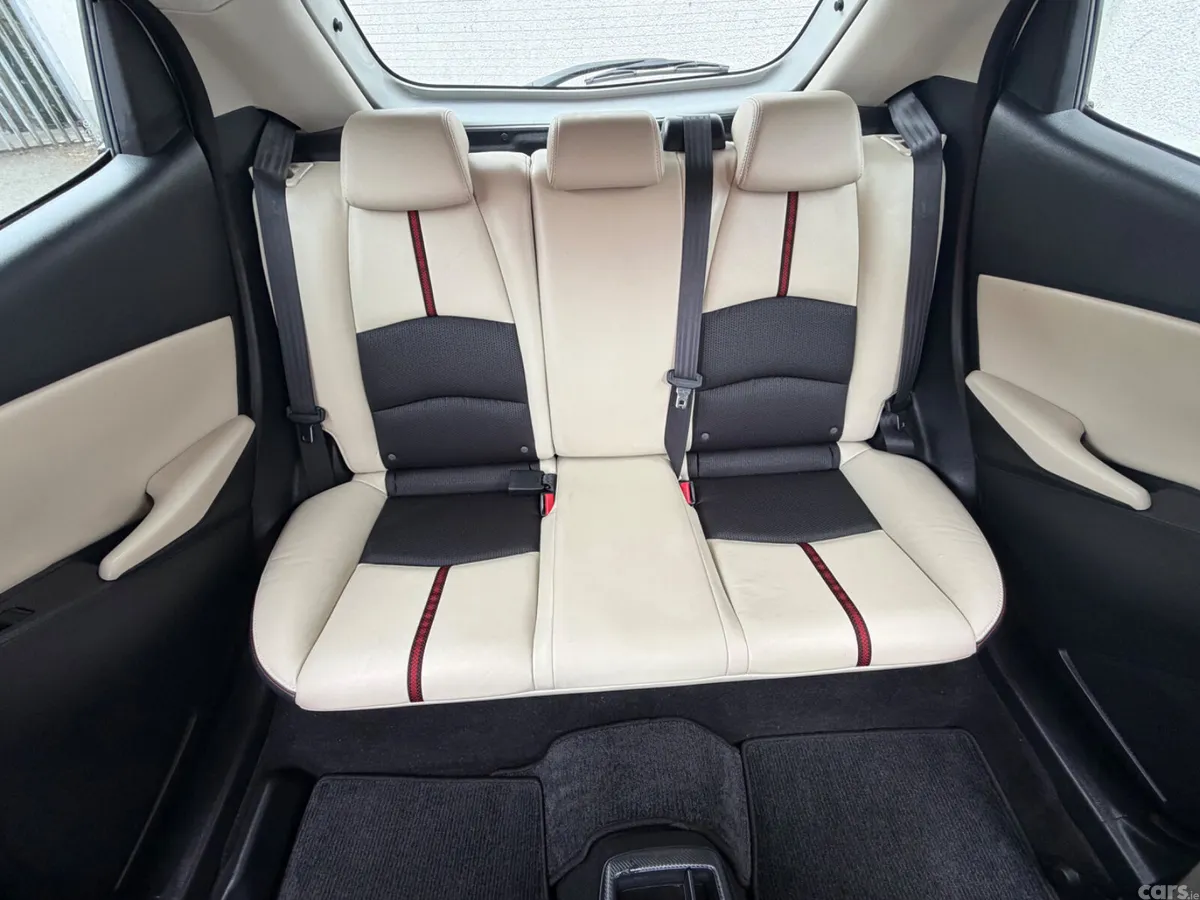 Mazda Demio MPV, Petrol, 2015, White