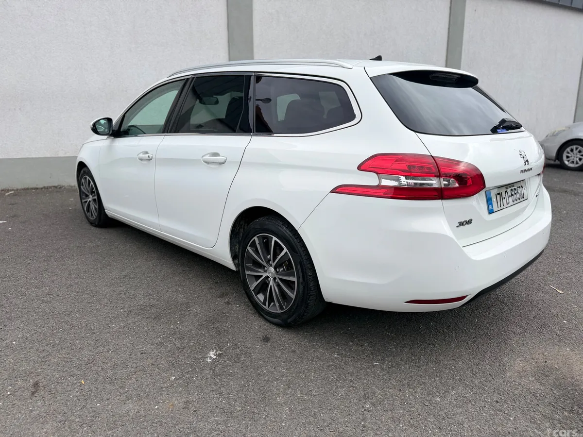 Peugeot 308 Estate, Petrol, 2017, White