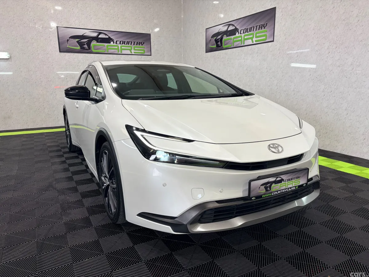Toyota Prius Hatchback, Petrol Hybrid, 2023, White