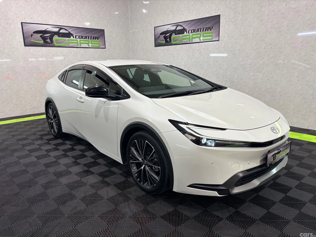 Toyota Prius Hatchback, Petrol Hybrid, 2023, White