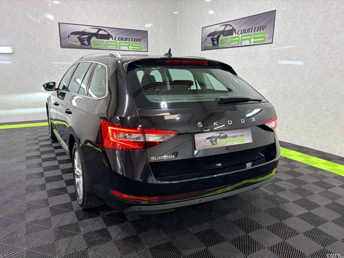 Skoda Superb Estate, Diesel, 2022, Black