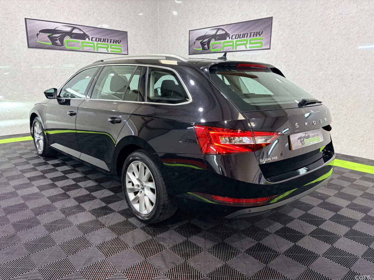 Skoda Superb Estate, Diesel, 2022, Black
