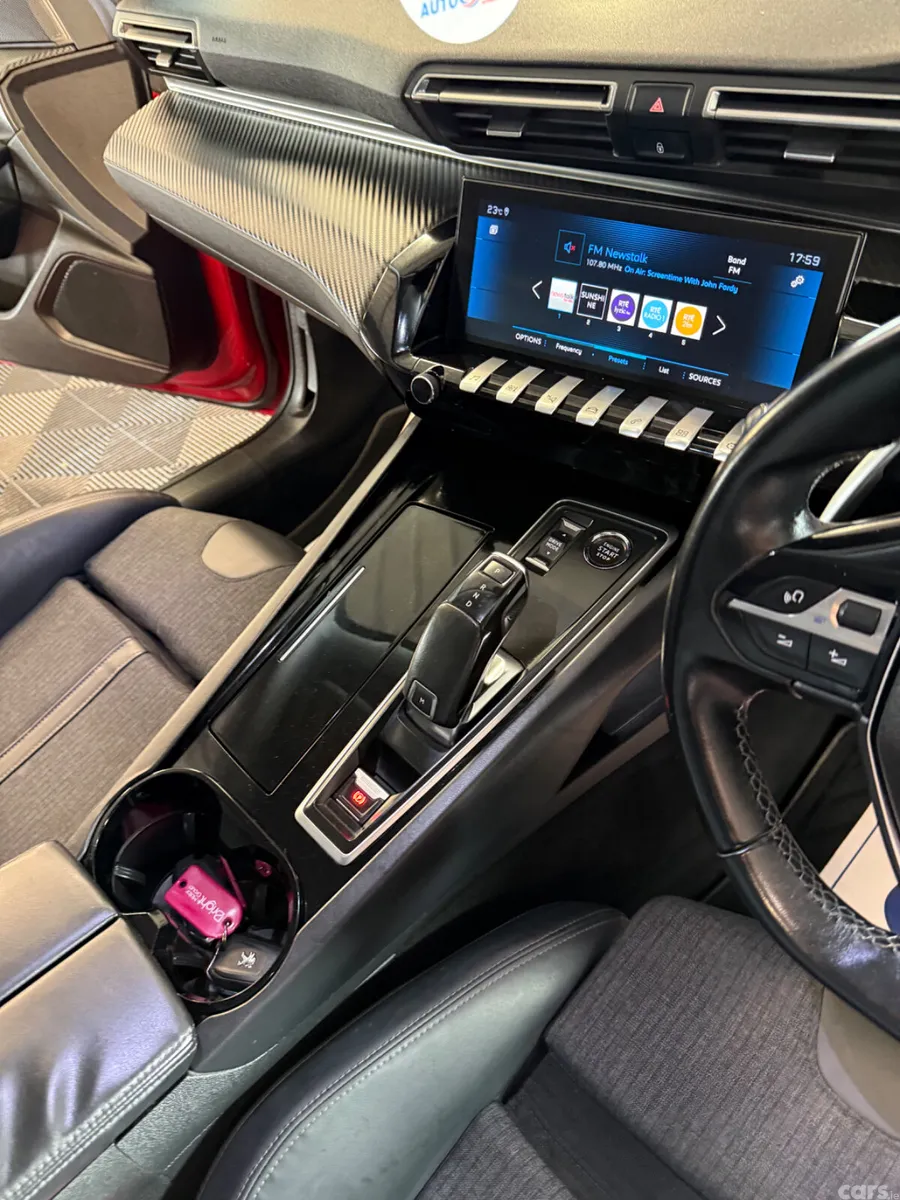 Peugeot 508 Hatchback, Diesel, 2019, Red