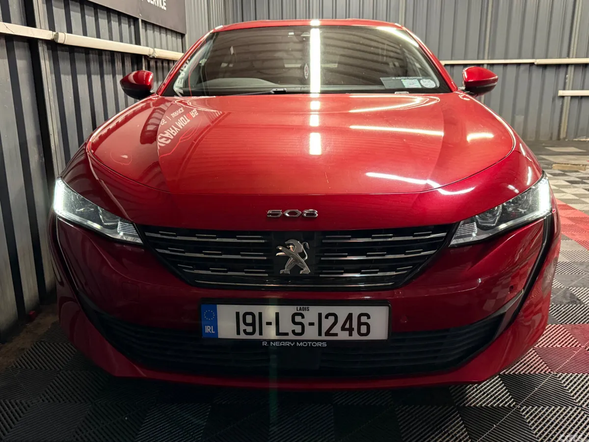 Peugeot 508 Hatchback, Diesel, 2019, Red