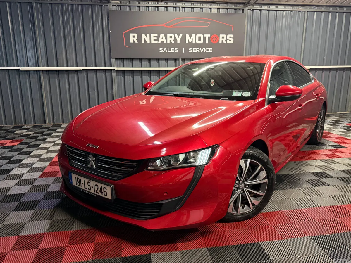 Peugeot 508 Hatchback, Diesel, 2019, Red