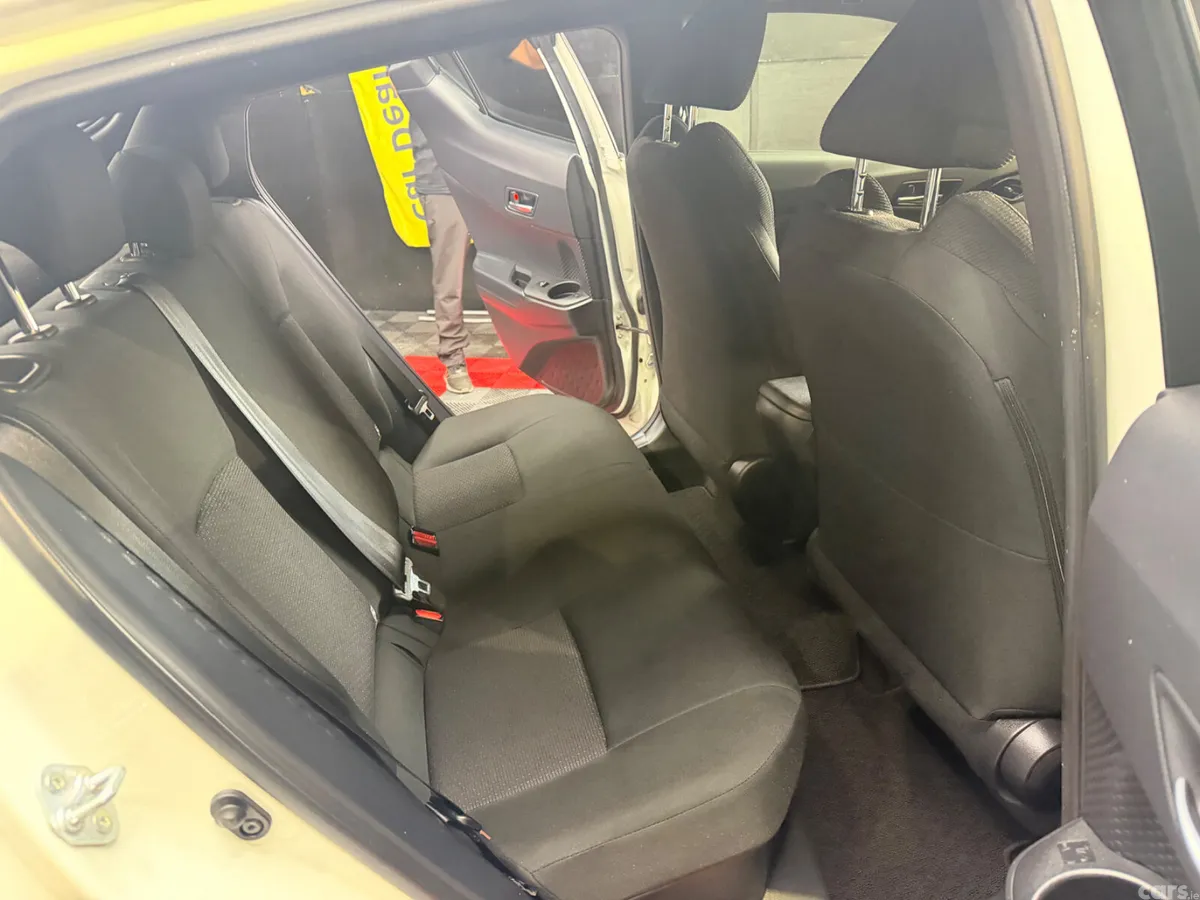 Toyota C-HR Van, Petrol Hybrid, 2018, White