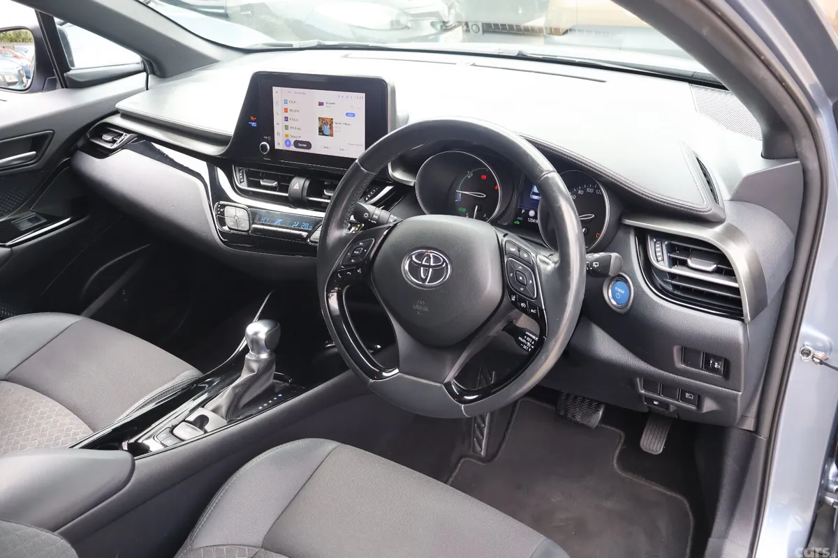 Toyota C-HR Hatchback, Petrol Hybrid, 2022, Grey