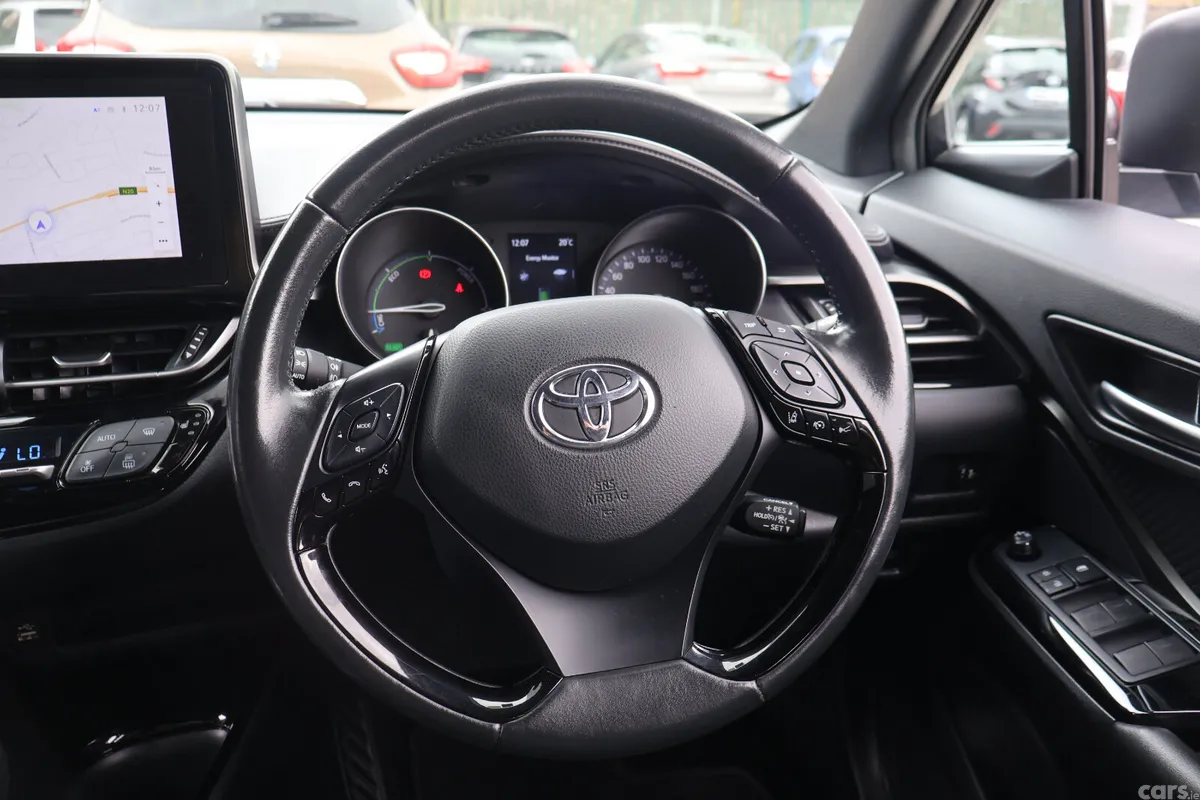 Toyota C-HR Hatchback, Petrol Hybrid, 2022, Grey