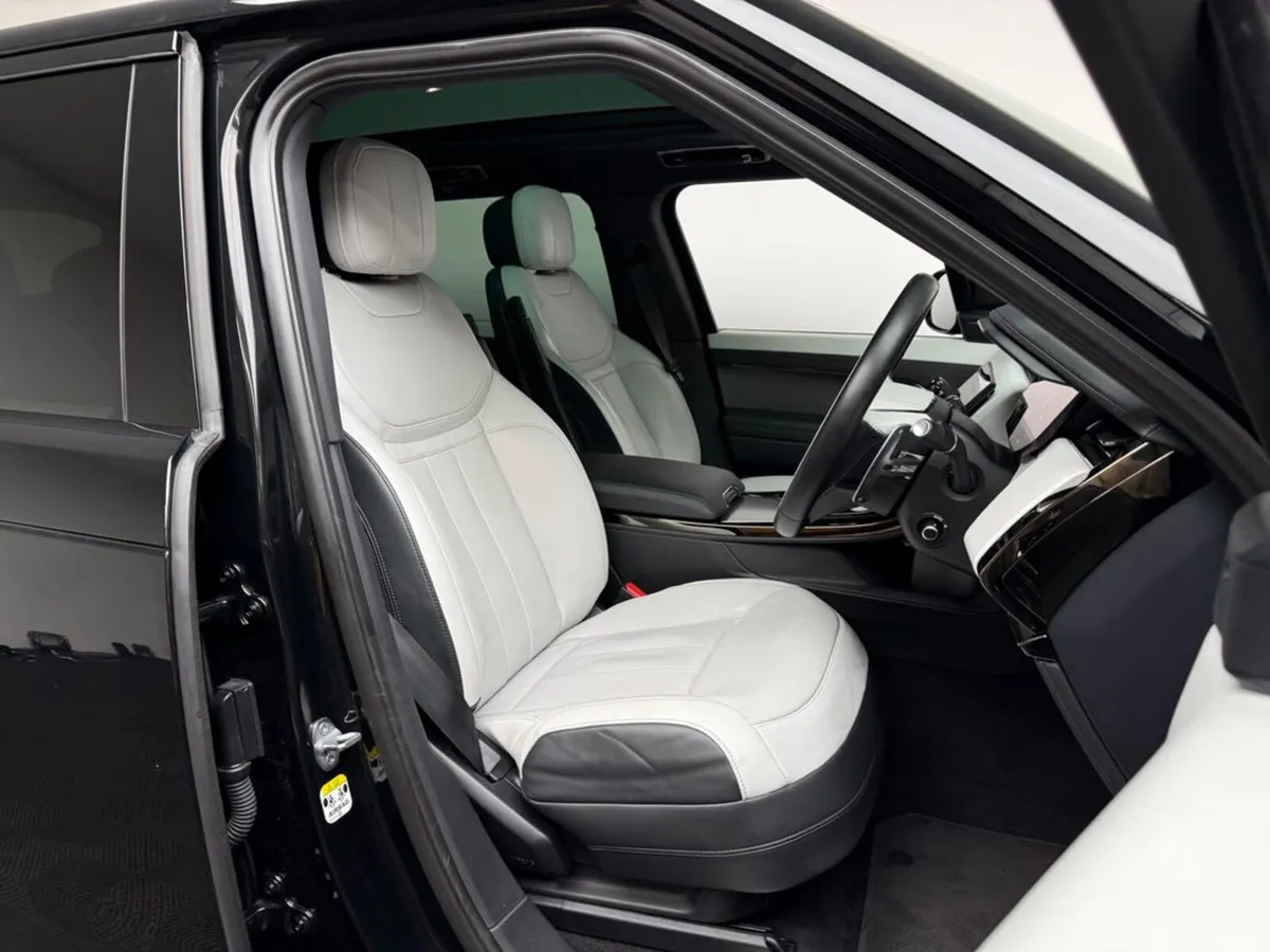 Land Rover Range Rover Sport SUV, Petrol Plug-in Hybrid, 2023, Black