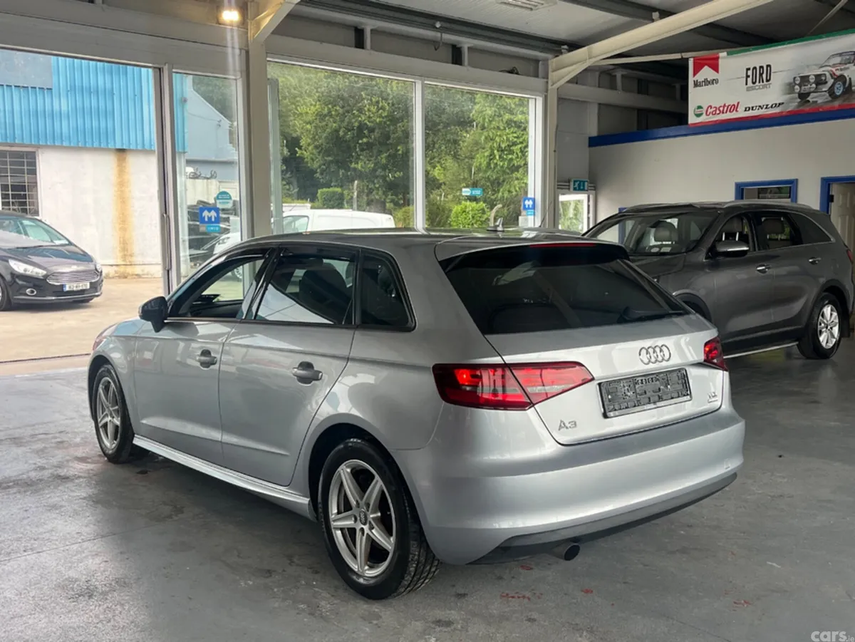Audi A3 Hatchback, Diesel, 2015, Silver