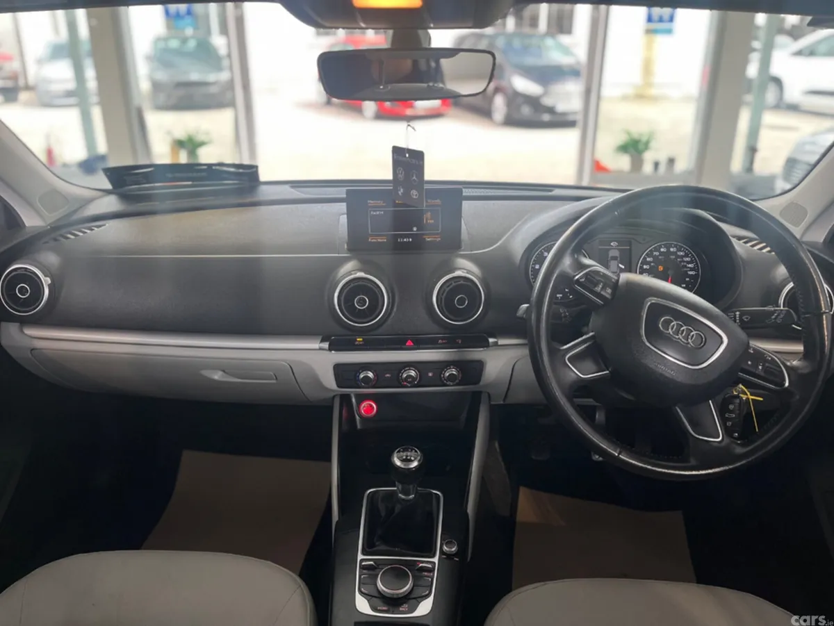 Audi A3 Hatchback, Diesel, 2015, Silver