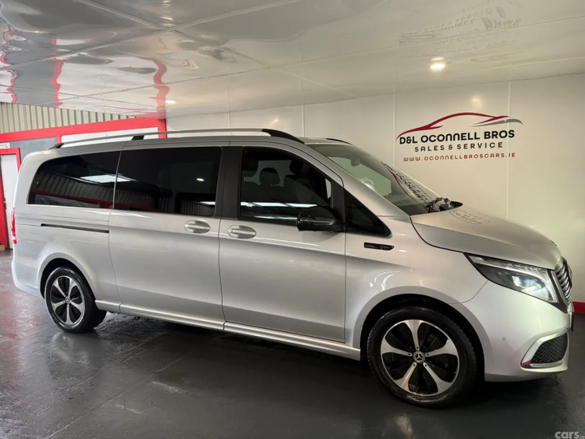 Mercedes-Benz EQV MPV, Electric, 2022, Silver