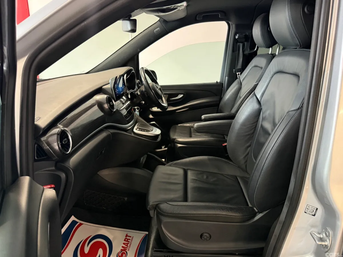 Mercedes-Benz EQV MPV, Electric, 2022, Silver